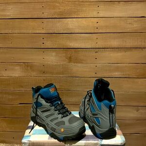 Merrill Men’s Moab Velocity Mid Waterproof Gray Boots